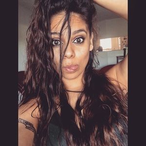 Meet your Posher, Sasha